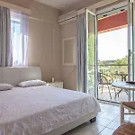 Sofi Bed and Breakfast 3*